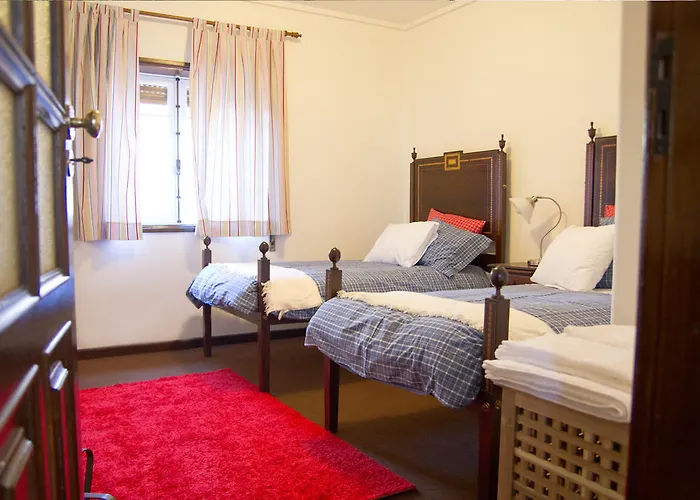 Casa Do Castelo Casa de Férias Guimarães